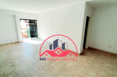 Alquilo Departamento de 2 Dormitorios zona Super 6 - Denis Roa