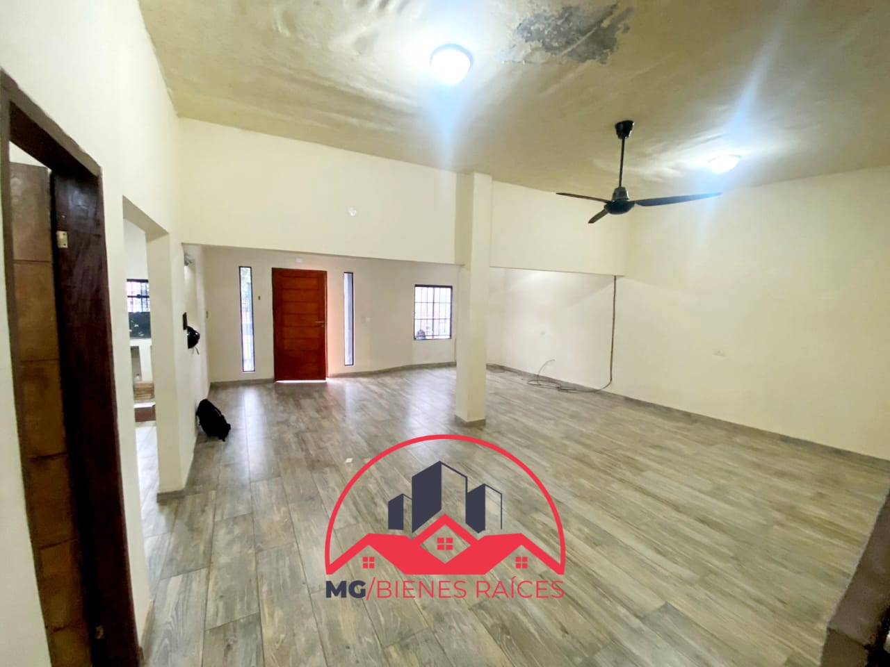 ALQUILO CASA 3 DORMITORIOS ZONA AVENIDA AVELINO MARTINEZ SAN LORENZO