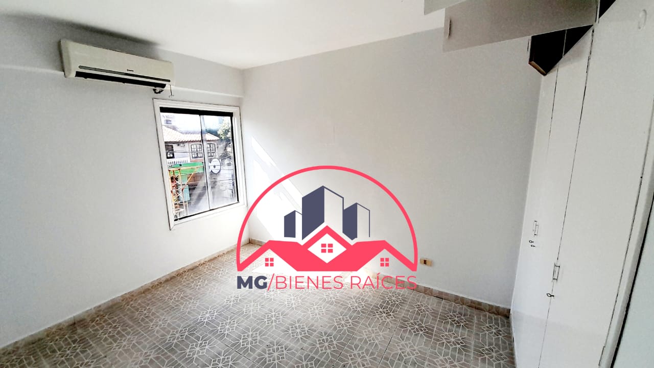 Alquilo Departamento de 2 Dormitorios zona Super 6 - Denis Roa